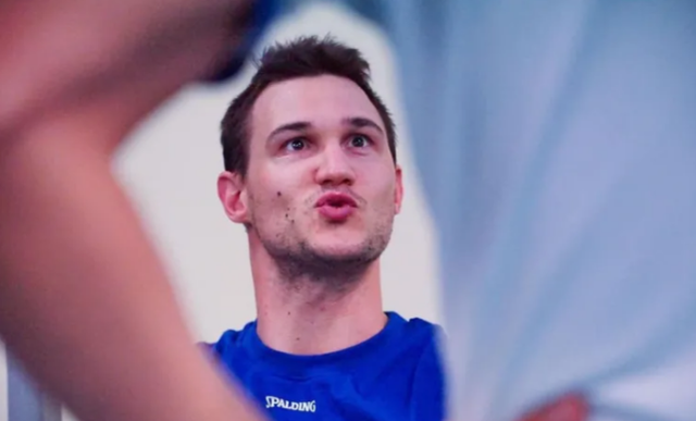 且听旭|头牌归位!加里纳利宣布参加奥运 助老鹰进东决后率意大利冲奖牌