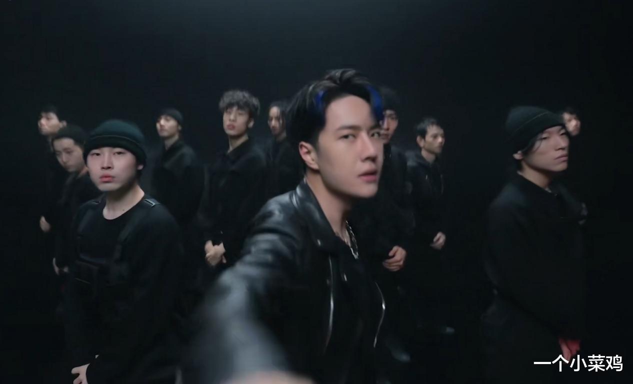 战神4|S11又一笑点被翻出，韩国观众认为王一博在嘲讽LCK：你上来跳舞是什么意思？