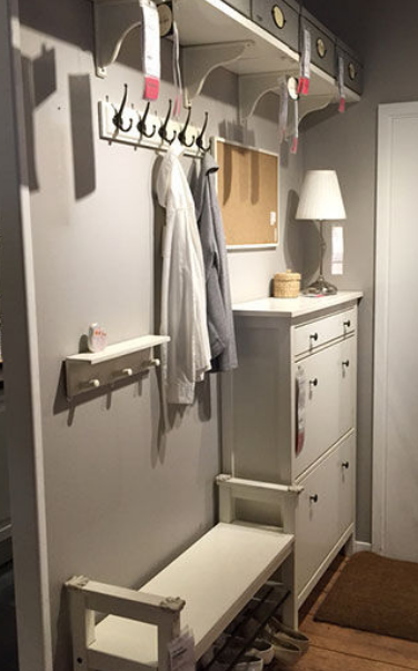 去小姨家拜访,发现鞋子还能这样放,美观不占地儿,看上去真高级