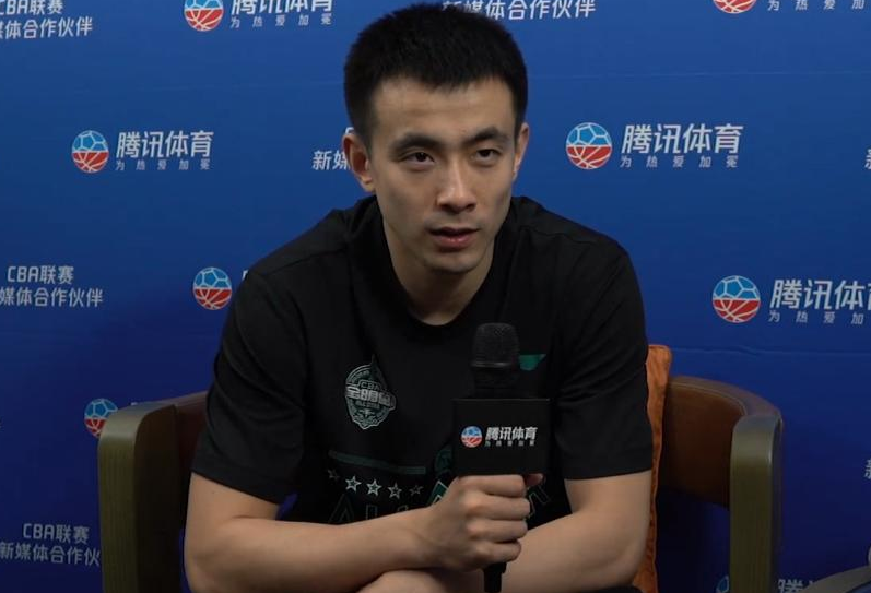 阿森纳|赵继伟真敢说，面对记者直言不讳，杜锋选对人了！