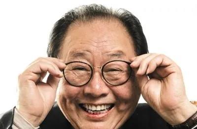 马德华|76岁的马德华:27岁娶“嫦娥”,恩爱49年零绯闻,这才是德艺双馨