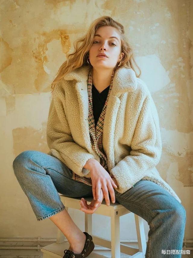 每日搭配指南 会“叠穿”的女人有多高级?秋季最全的“叠穿”攻略,保暖又时髦