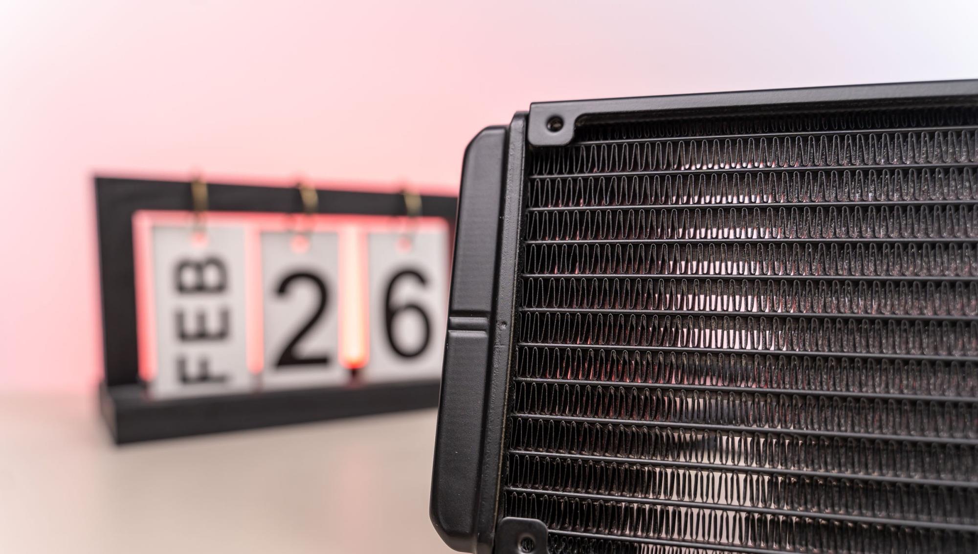 CPU|外观精致漂亮,性能非常强大、微星寒霜K360一体式水冷散热 评测