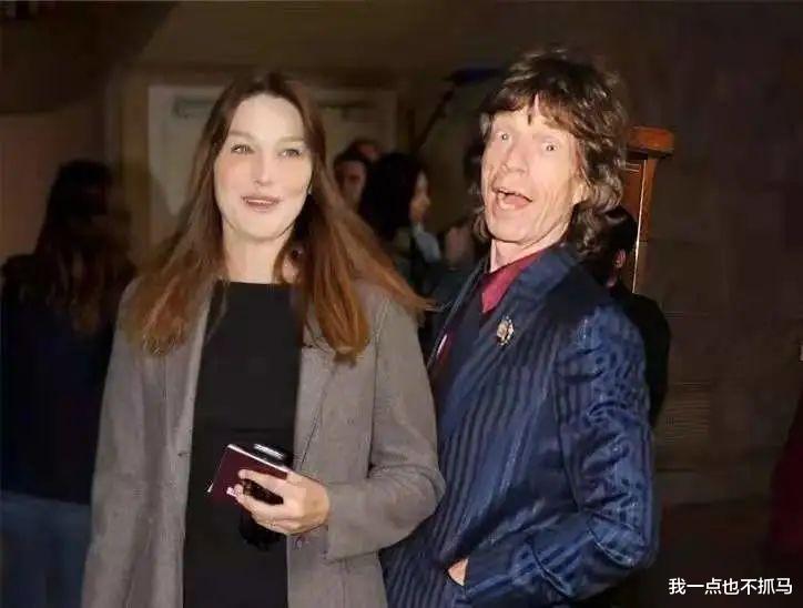 流量小生|60岁二婚嫁默多克，40岁带4娃离婚，她的人生太彪悍了！