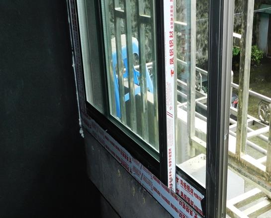 窗户不保温，有3种不错的处理方法，总有一种办法是适合的