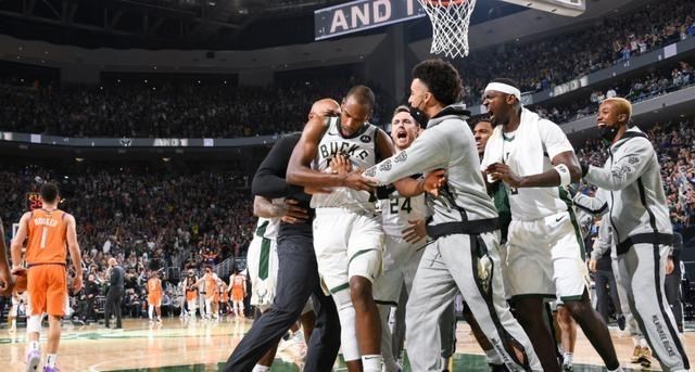 清浅微笑的我|盘点季后赛10大最强球员！哈登、詹姆斯没上榜，第1不是杜兰特