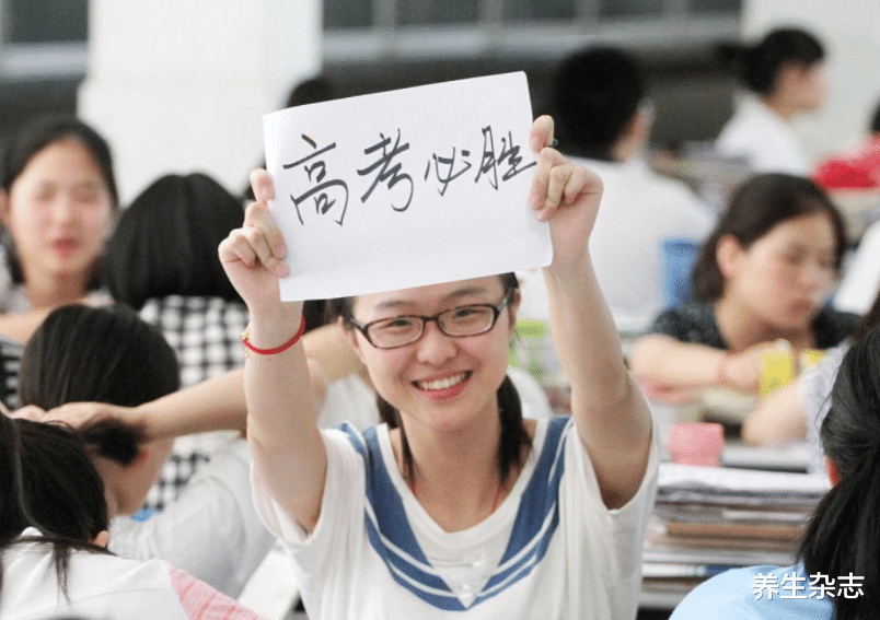 医生|17岁高三女生查出HPV，母亲查出宫颈病变，医生：是你害了孩子