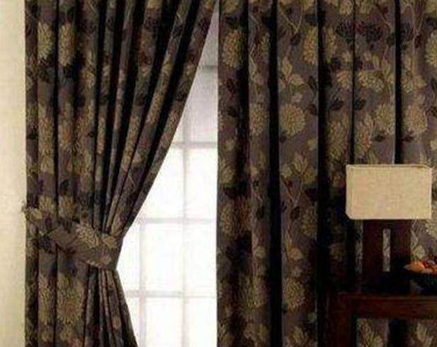 粉色|家里别再挂这几种窗帘了，有钱人都会避开，暗喻越住越穷