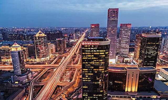 北京市|北京“穷人”房子值几百万，为啥不卖了换钱，去小城市当有钱人？