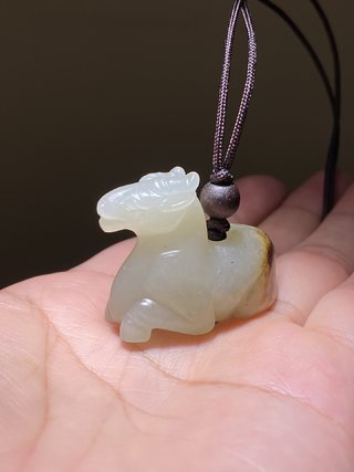 |白玉籽料 卧羊坠