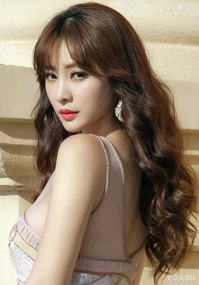 鹿晗|柳岩为何突然不“红”了，看她干过的那些事，就一点都不奇怪了