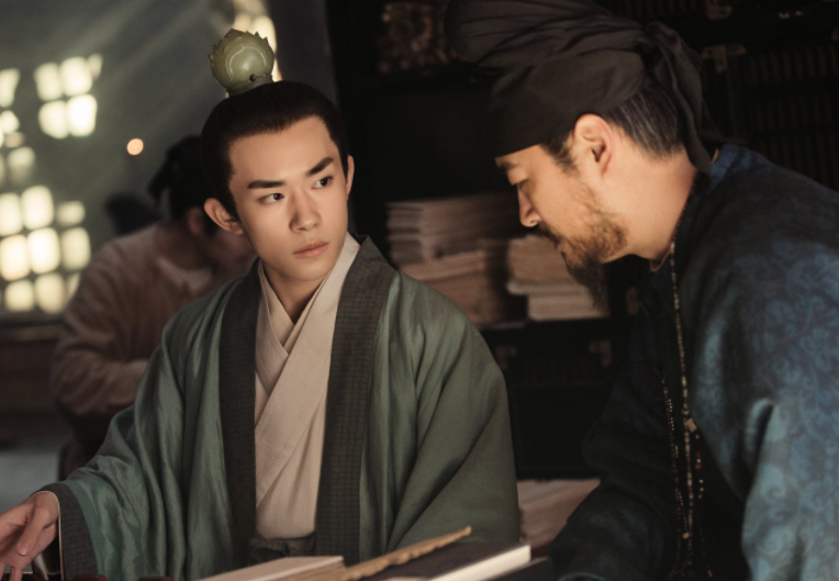 王一博|《有翡》之后，王一博又一大男主剧来了！搭档是你们的老熟人