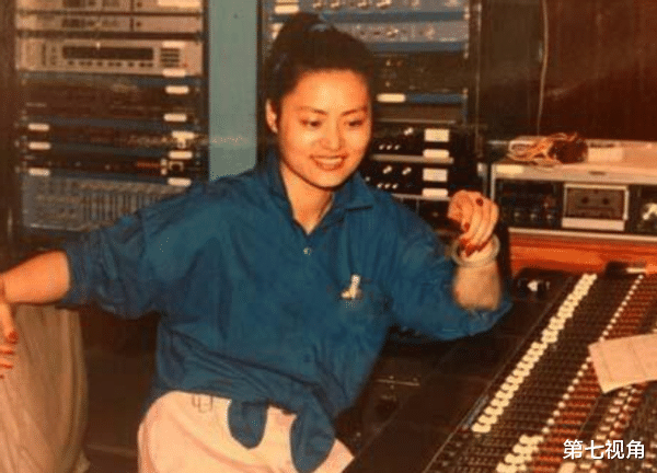 毛阿敏|她打败韦唯毛阿敏，却被弟弟砸致脑震荡，一代歌后只能当保姆谋生