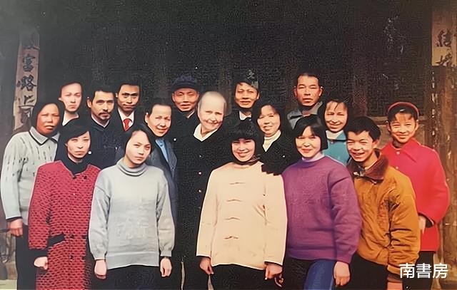 奥地利|86年前，18岁奥地利女子嫁给中国一个农村人，晚年表示：从不后悔