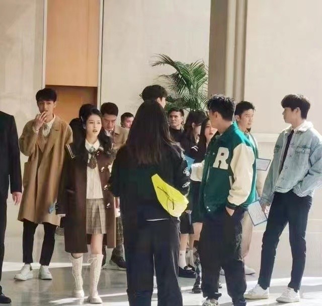奔跑吧兄弟|好尴尬！《跑男》被骂“丢人现眼”，弹幕刷屏《五哈》，到底咋了