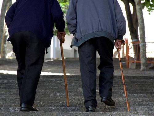 医生|长寿秘诀不是充足睡眠以及补药?医生:或是一件不起眼的小事