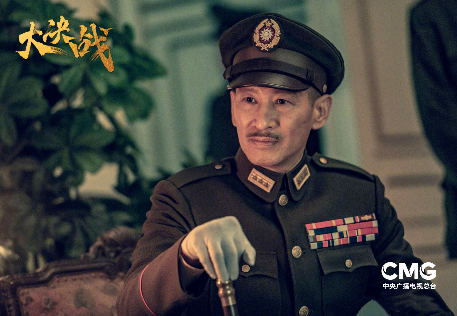 佟瑞欣|伟人特型演员门槛再降，某流量明星演青年领袖，无异于赶鸭子上架