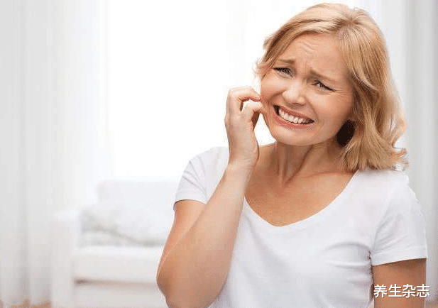 胃癌|30岁男子浑身瘙痒,确诊胃癌,医生:身体有“3处”异常,趁早检查