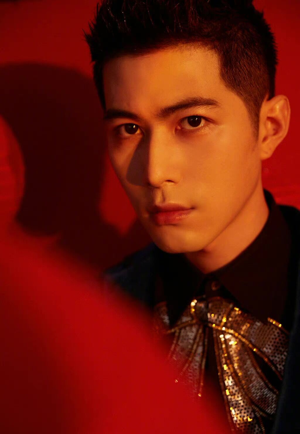 |三千万顶流的瓜众说纷纭，没想到最好笑的竟然是他！