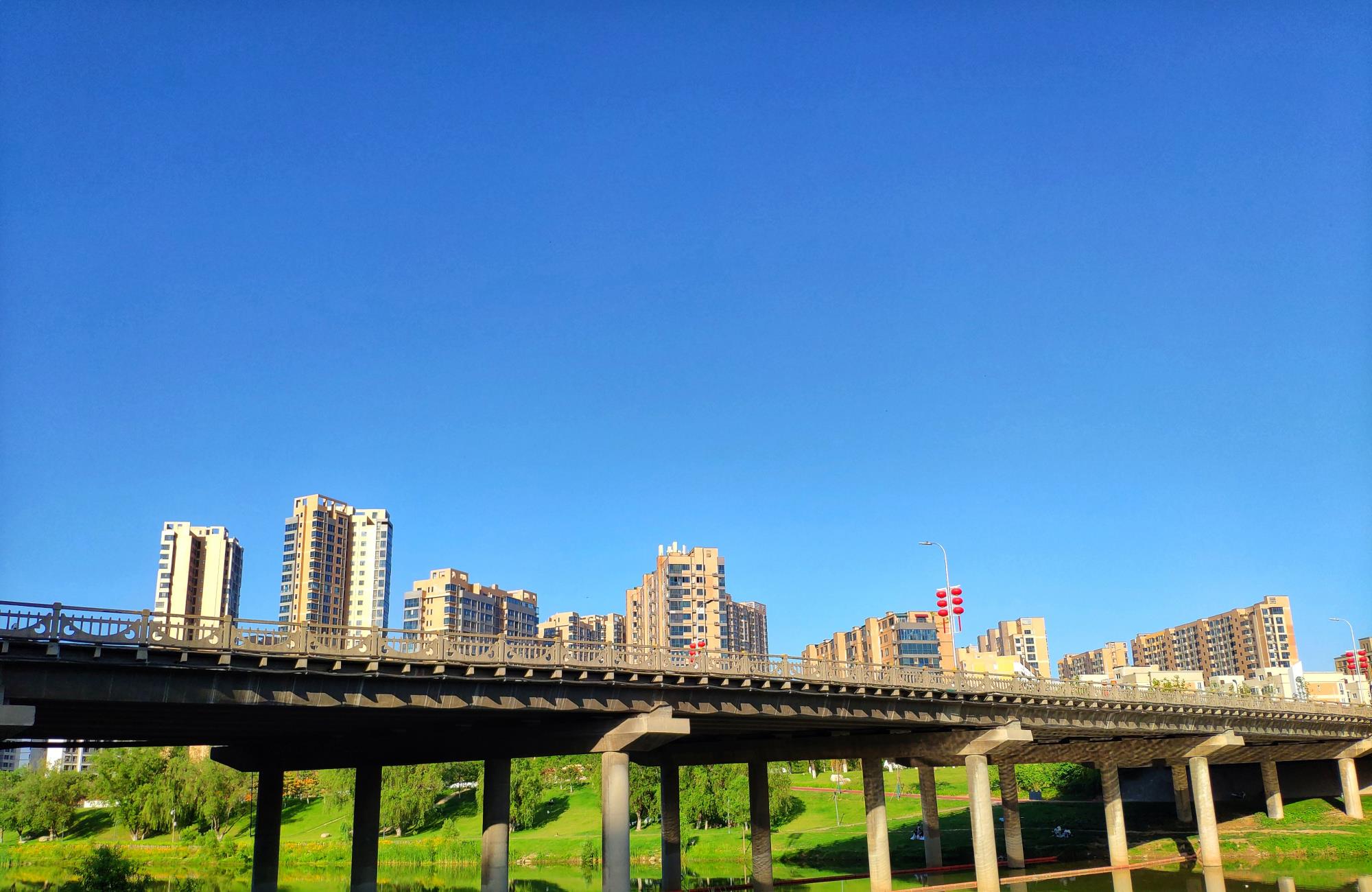 钓鱼技巧|西安周边竟藏着一个国民级的消暑胜地，地铁30分钟可达，还可钓鱼