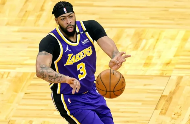 勒布朗·詹姆斯|湖人官宣詹姆斯！沒有西部第五了，準備打附加賽吧