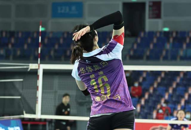 江蘇女排|龔翔宇決賽只拿8分！江蘇女排攔網(wǎng)只有1分，姚迪隨意換攻手進攻