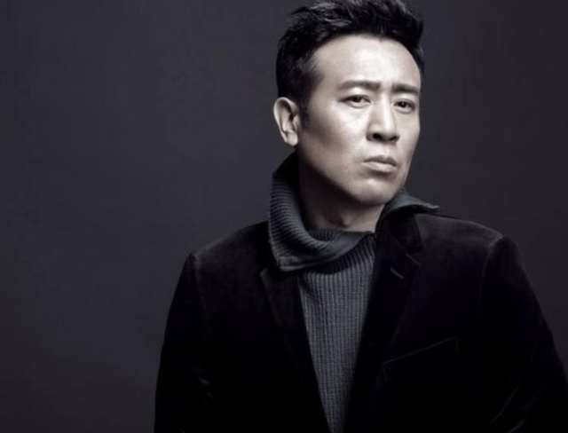 于和伟|“董事长”变“队长”，于和伟新剧不火都难，原因有5点