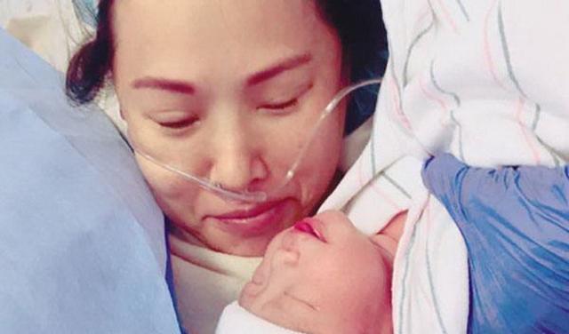 秦昊|为生女肚子上刀口化脓，在秦昊“挺身走险”前这样安慰低谷的丈夫