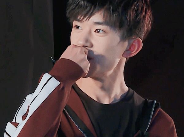 易烊千玺|“童颜女神”朴山多拉：易烊千玺心中的女神，如今37岁少女感爆棚