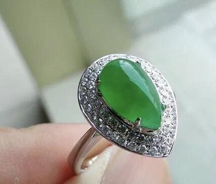 雕刻|常见的几种翡翠戒面的造型有哪些？