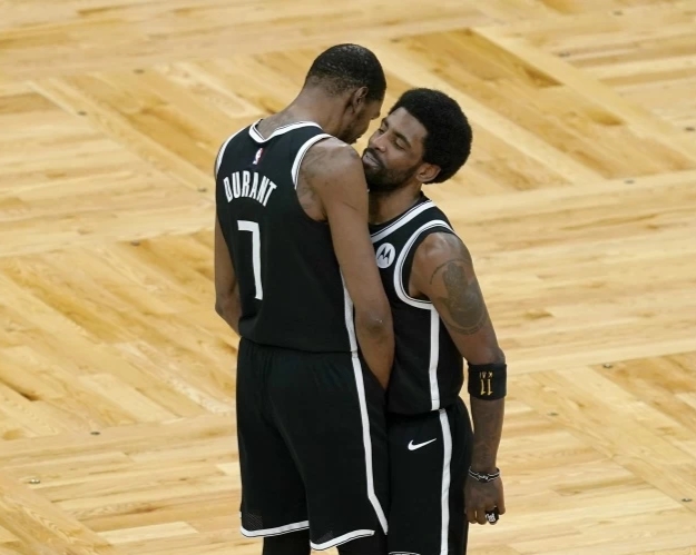 凯文·杜兰特 1.61亿！1.87亿！篮网两份顶薪有望诞生，杜兰特拒绝一换一交易