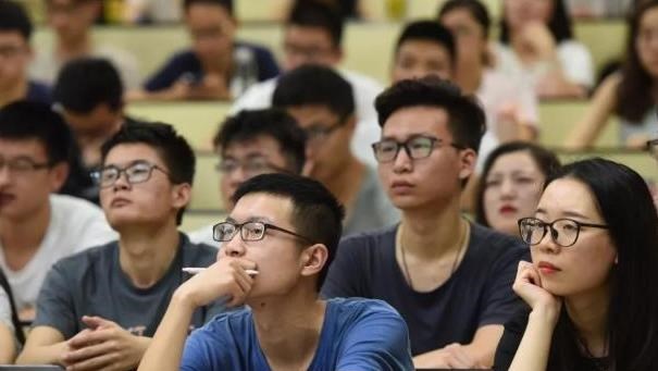 雪落无尘谈|学院是专科，大学是本科？两者的差别很多学生不清楚，不妨看一下