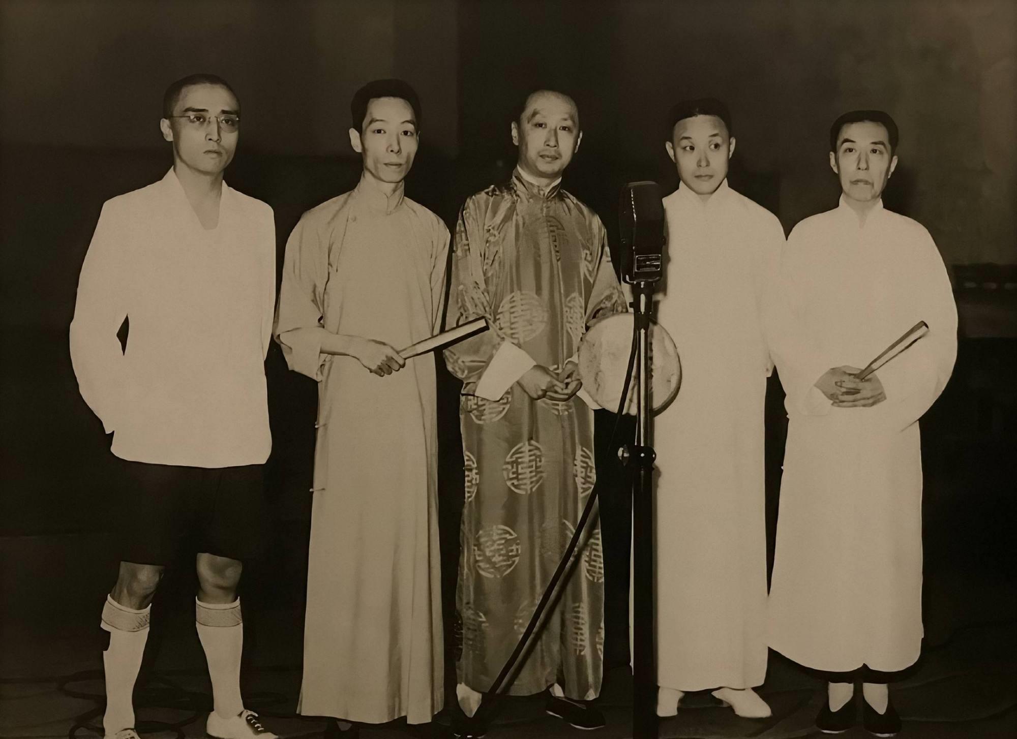 京剧|样板戏创排时期京剧老艺人的尴尬就是地位跌落谷底和弟子的不尊重