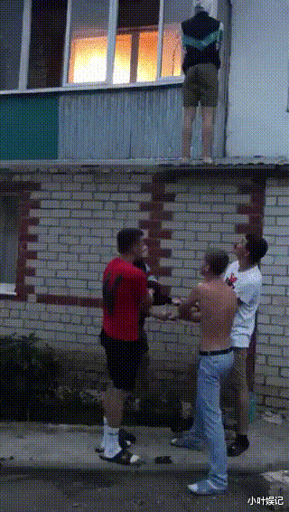 小叶娱记 工厂新来的小姐姐，说自己已经27了，我还以为是17的小妹妹！