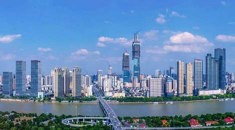 刘争光说家居|北京游客来长沙，吐槽三大“没想到”，直言晚上像在“东三环”