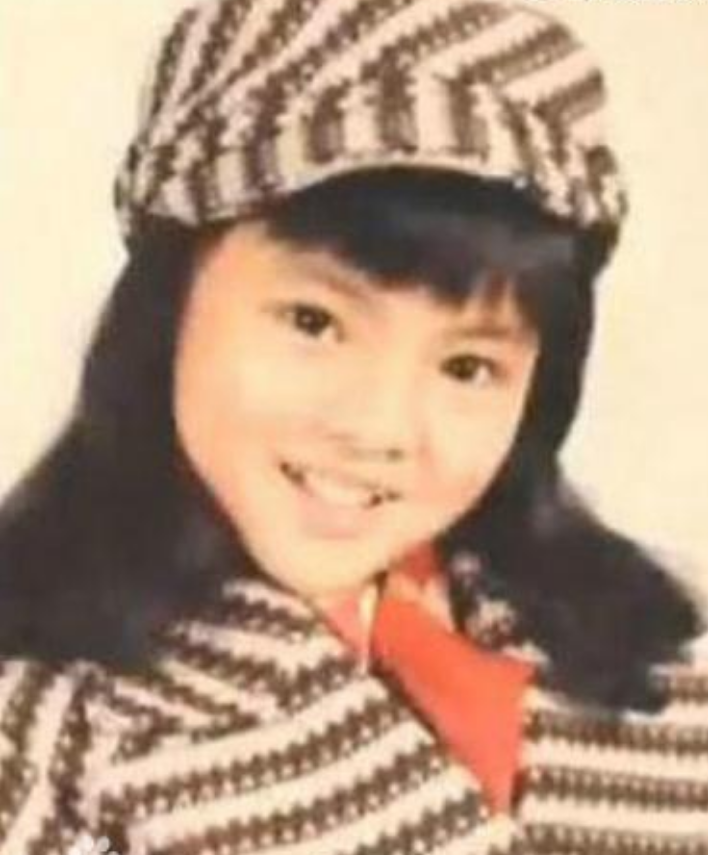 童星|被当成摇钱树的童星，邓鸣贺去世时仅9岁，纪宝如却被家人囚禁