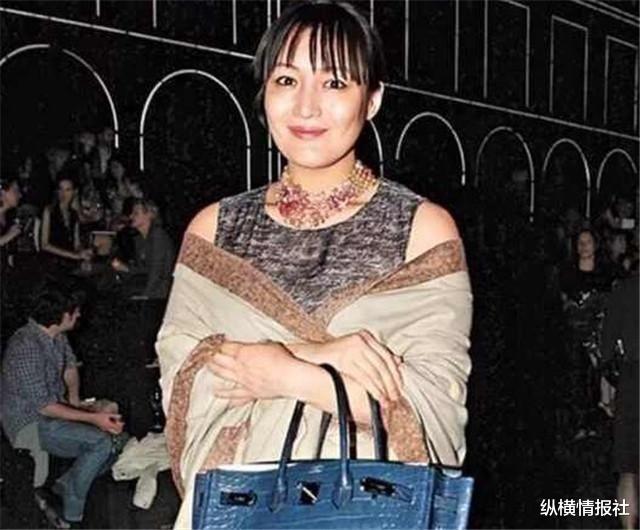 刘銮雄|并不是所有富家女都风光，她快40岁还没男朋友，父亲给后妈上千亿