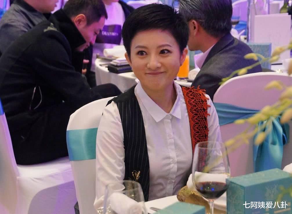 金铭|9岁爆红却放弃成为明星，550分考入北大，她的选择才是人间清醒