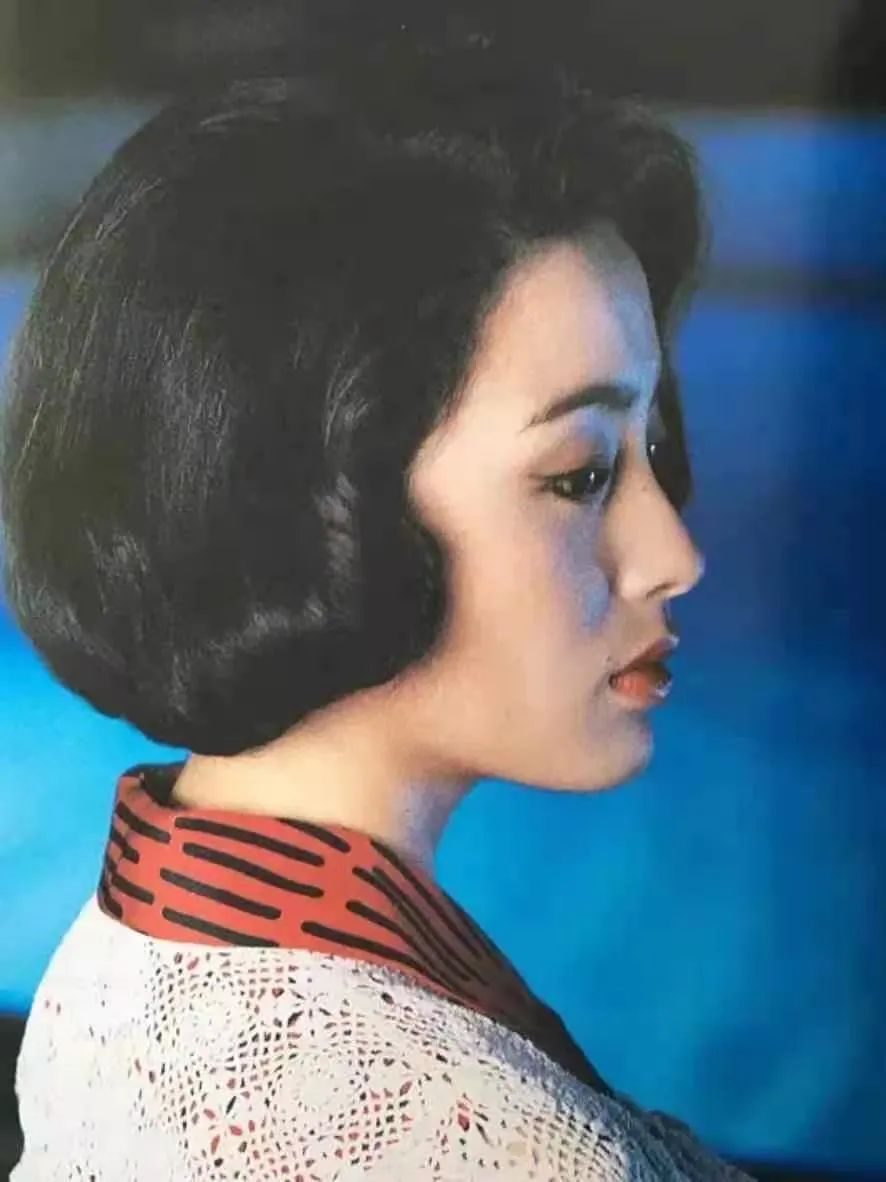 张敏|53岁张敏近照曝光：“最美赵敏”28年后再回眸时，早已物是人非