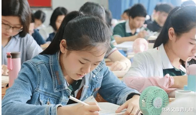 大学|大学毕业两年后才明白，文科生与理科生有差距，还好当初没选错