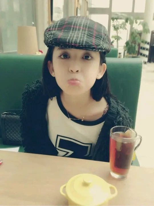 古力娜扎|她曾拒绝周星驰的邀请，却选择了胡歌，但没想到“唐人”无力捧她