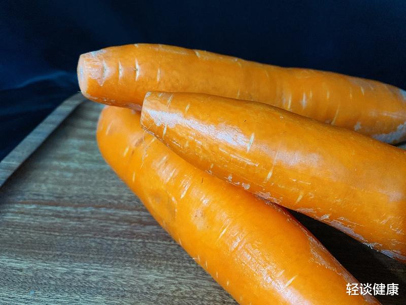 轻谈健康|山楂是消积食的“良药”？儿科医生：常吃3种食物，养脾胃长高个