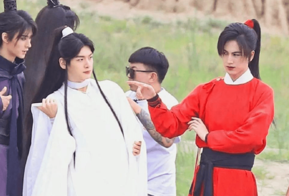 吉星高照|《吉星高照》剧照打人，只是“引流”失败后，工作人员恼羞成怒？