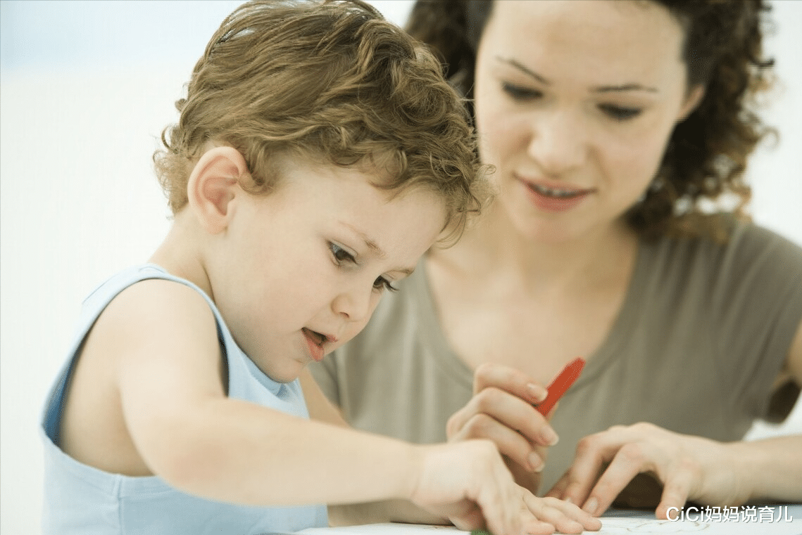 CiCi妈妈说育儿|原来孩子专注力已到极限，误会了这么久，终于知道他为啥坐不住了