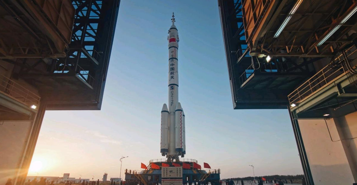 宇航员|神舟13号将升空，3宇航员考验太空生活极限，老火箭确保万无一失