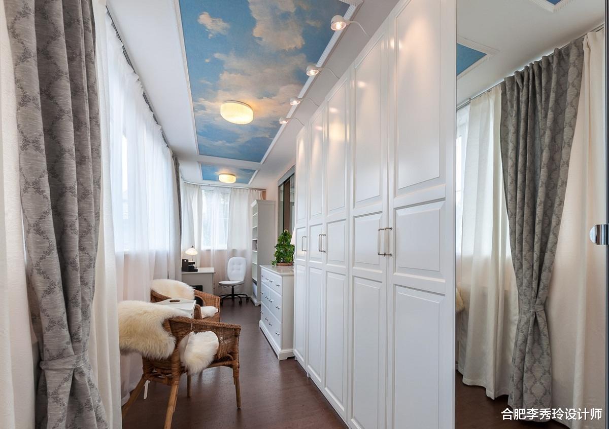 留不留衣帽间，不在乎面积大小，阳台定制7米长衣柜装上百件衣服