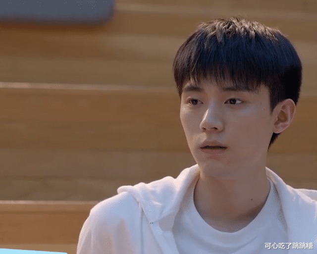 女孩|小敏家：陈佳佳意外怀孕，金佳俊寸步不离，孩子取名金佳幂太虐狗