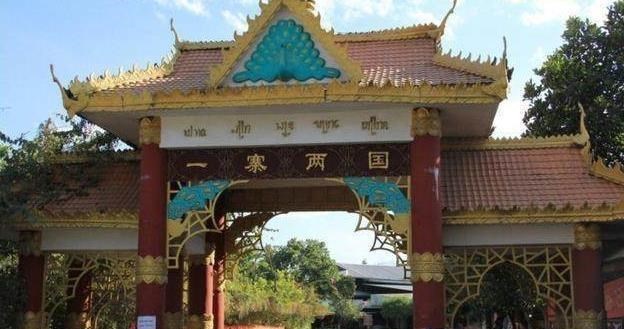 东南亚旅游 我国“没面子”的国界线，村民天天出国买菜，一不小心鸡就叛变了