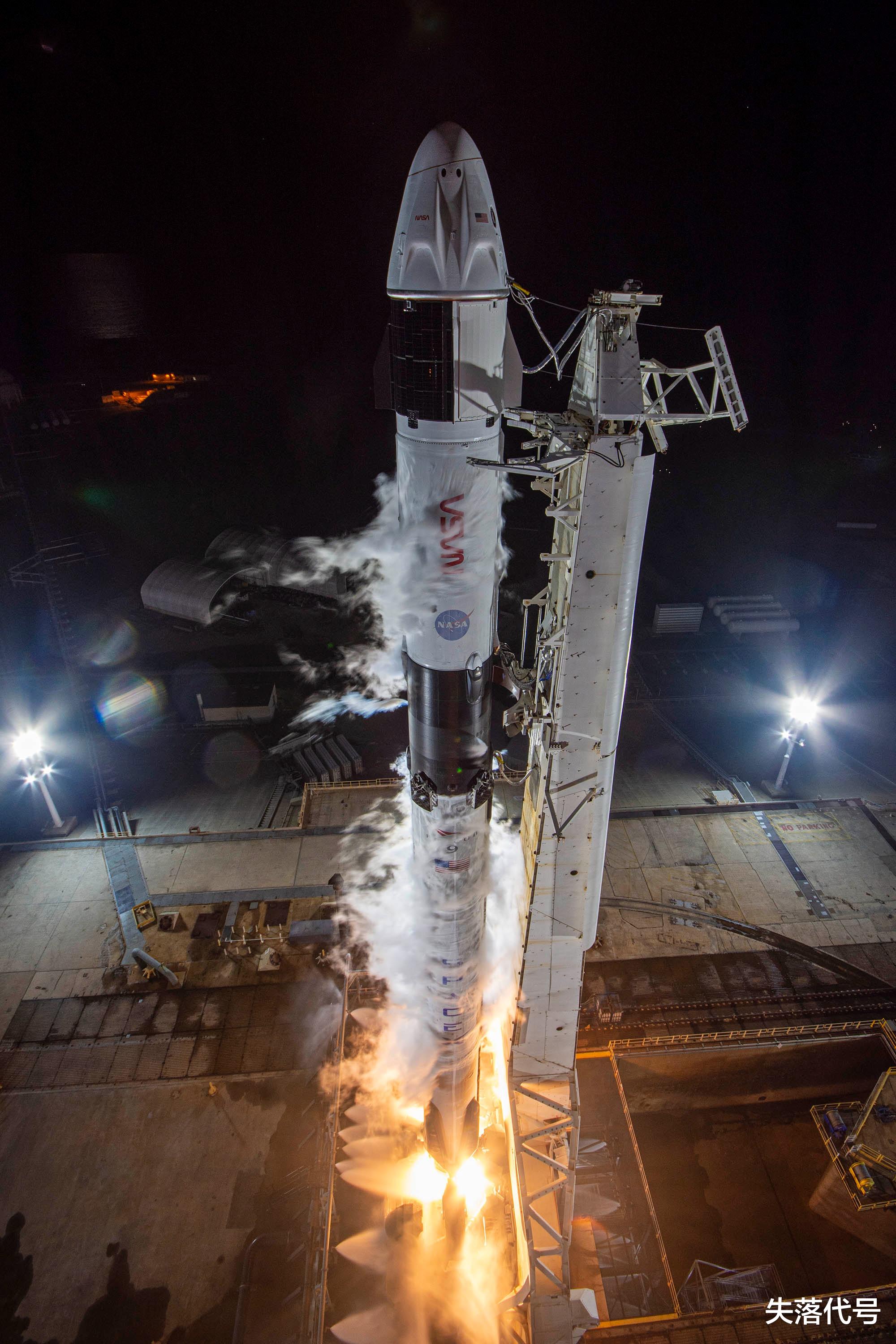 担心火箭不能回收,Spacex推迟龙飞船第5次载人任务,3天后再发射
