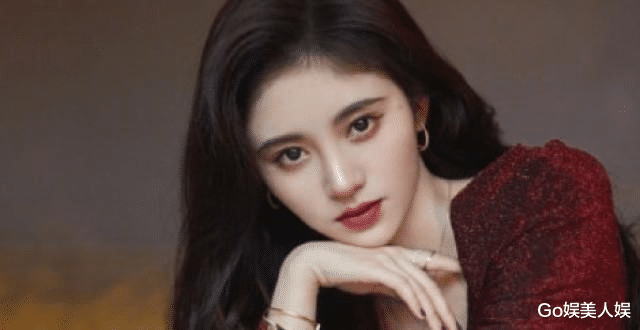 鞠婧祎|4000年难得一见的美女？鞠婧祎到底美不美，这是个问题